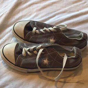 Converse sneakers size2 juniors